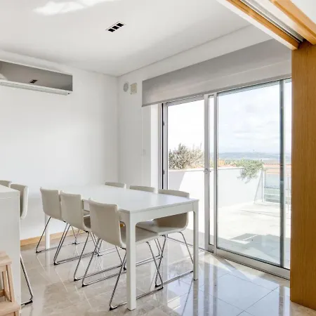 Modern In Salir Do Porto With Swimming Pool Holiday home Salir de Porto