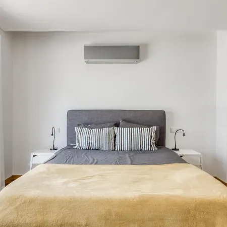 Holiday home Modern In Salir Do Porto With Swimming Pool